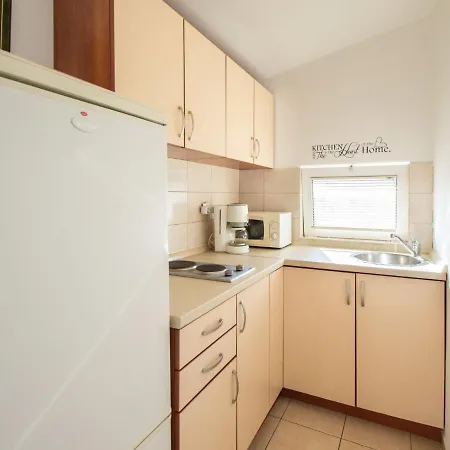 Apartamento Lastavica-1 By Interhome *